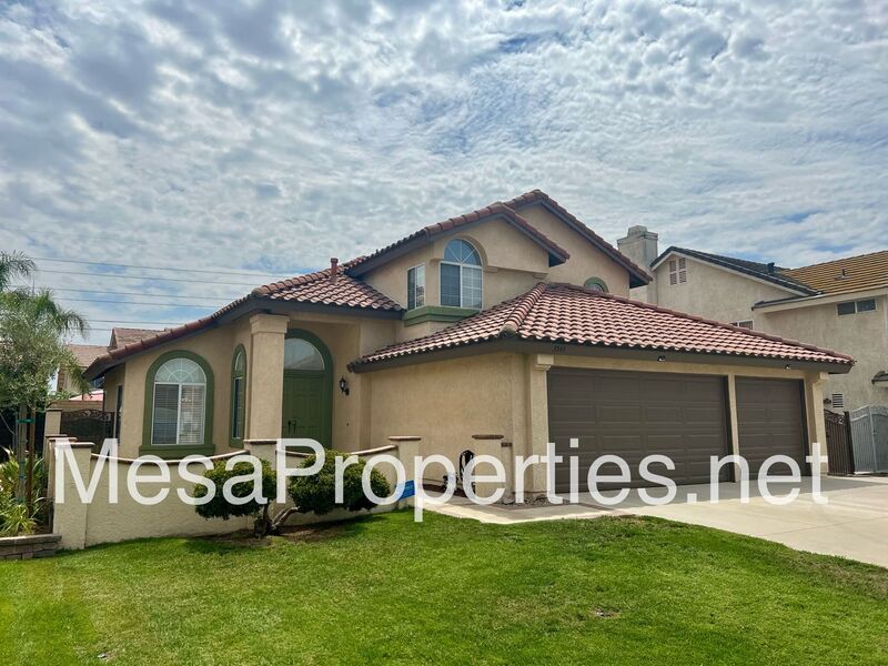 Ontario House: 3545 S. Rocky Pl.