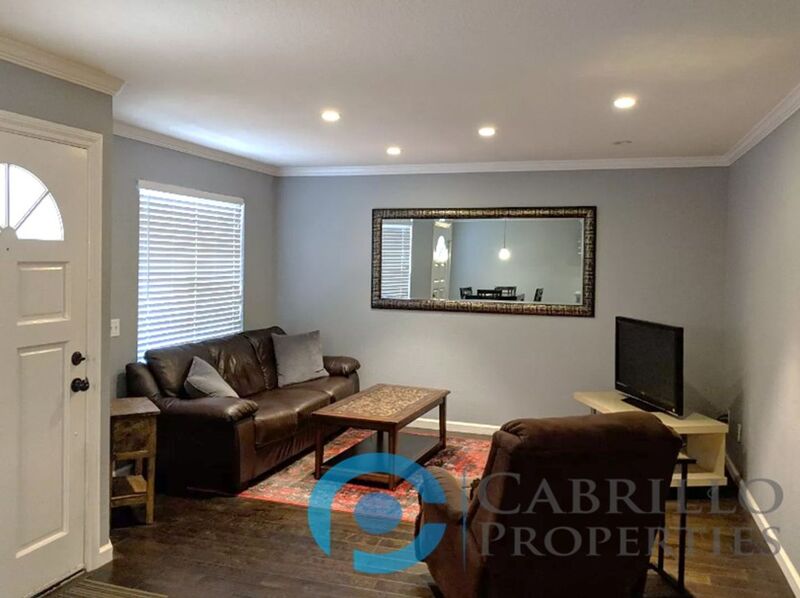 San Diego Condo: 2828 Famosa Blvd