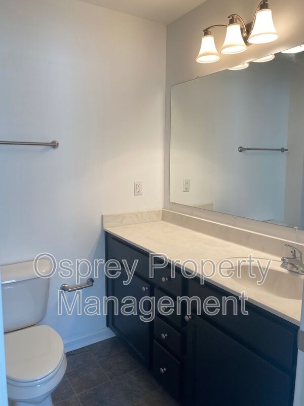 Stylish 2-Bedroom Condo in Spence Crossing - Photo 23