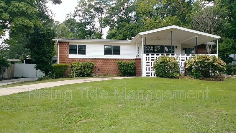 Birmingham House: 1328 Hatfield Ln