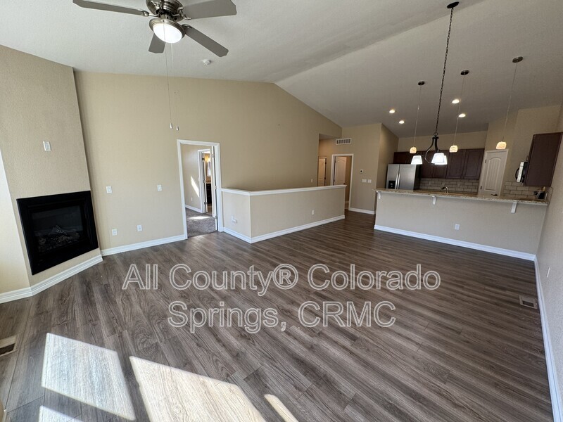 Colorado Springs Townhome: 770 Thimbleberry Point