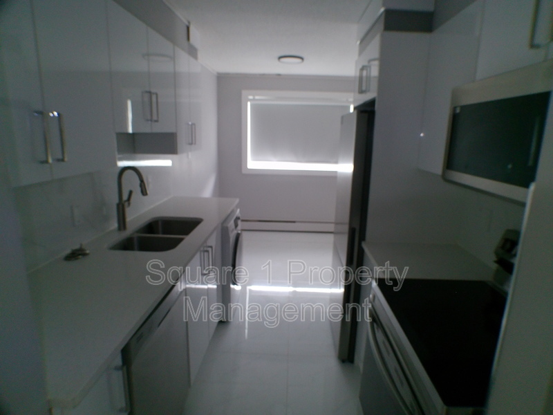 Edmonton House: 10726 78 Ave, Edmonton