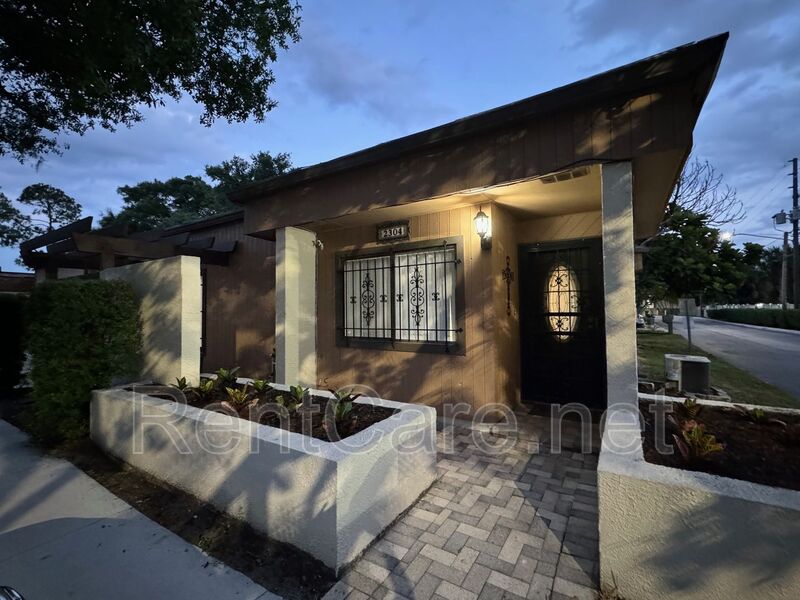 Winter Park House: 2304 Inagua Way