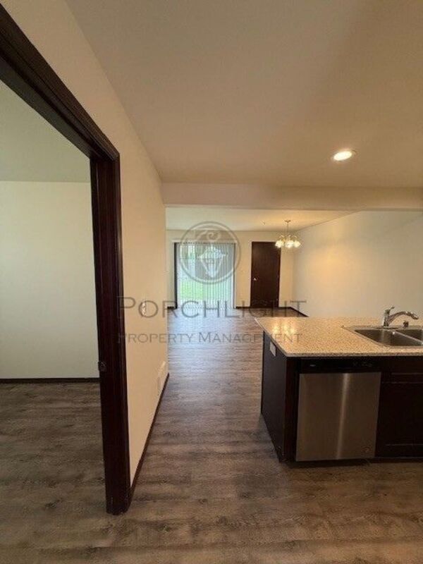 Lynden Condo: 2041 Andress Lane - 104