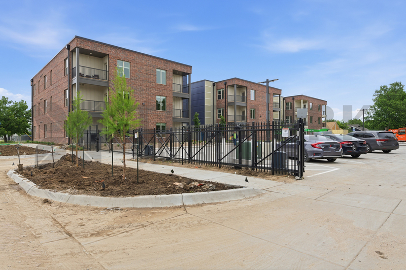Wichita Condo: 721 West Maple Street Bldg 3000 Apt 301 - 1