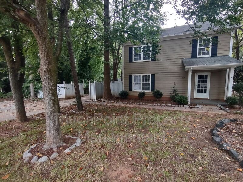 Charlotte Condo: 615 Rama Rd
