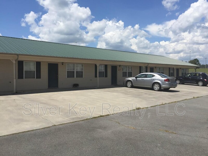 Request a Viewing for 2004 Whitaker Road, Unit 4 Tenant Turner