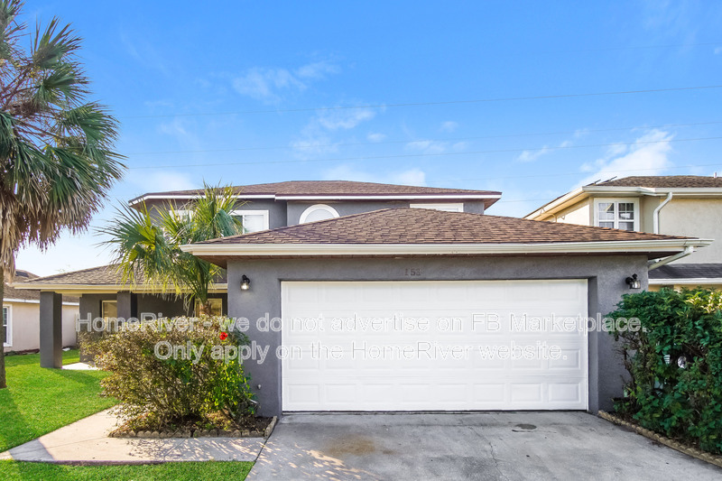 Orlando House: 153 Chicago Woods Cir