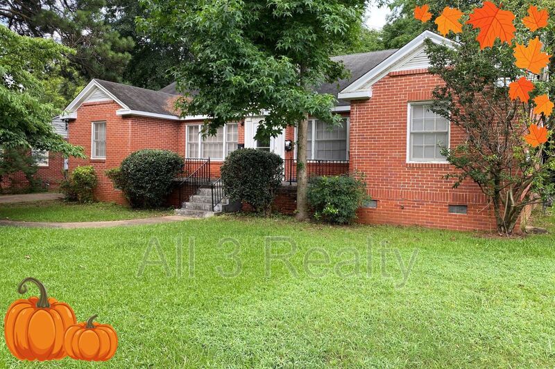 Montgomery Condo: 19 Calhoun Road