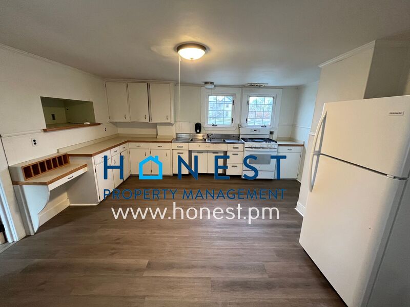 Waterville Condo: 74 Front Street