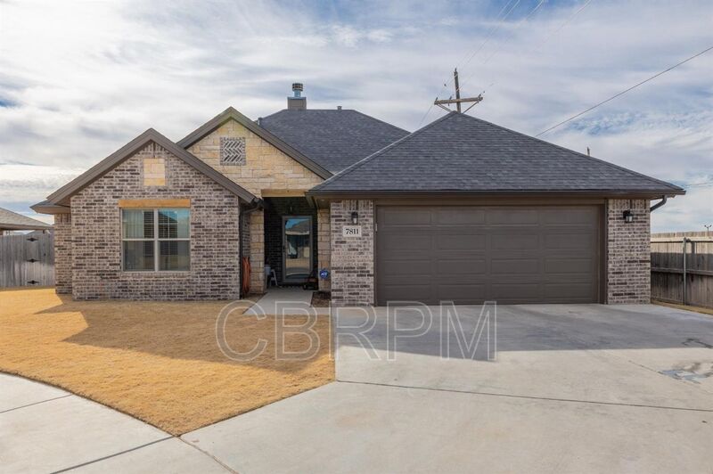 Lubbock House: 7811 86th St