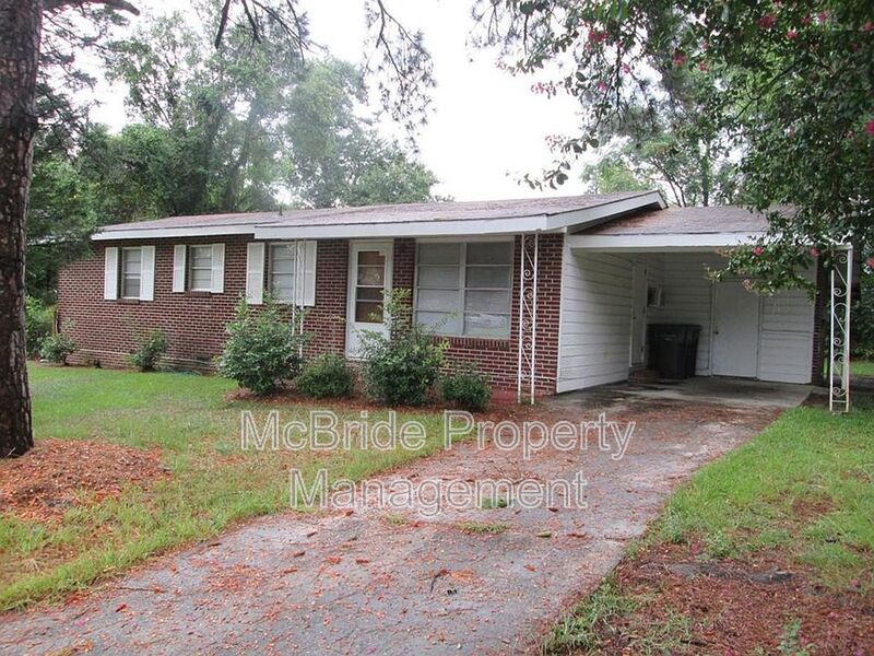 Augusta House: 1404 Ranch Drive