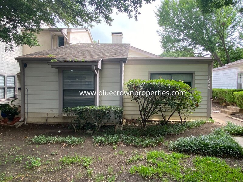 Dallas House: 13806 Brookgreen Dr