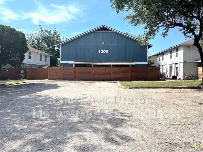 Austin Condo: 1309 Southport