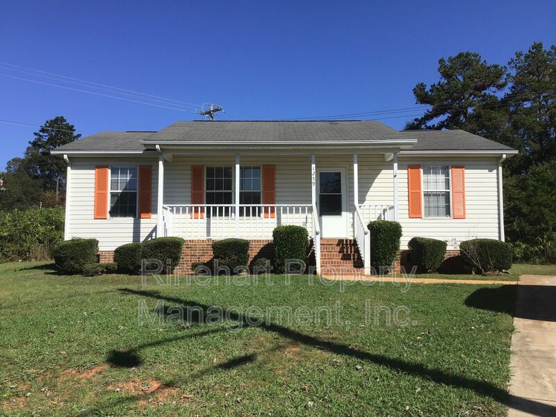 Rock Hill House: 1259 Asbury Court