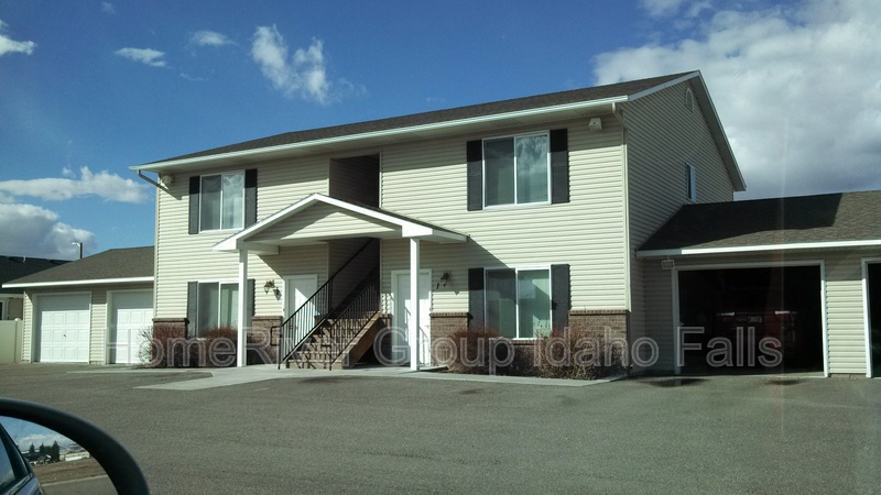 Ammon Condo: 1350 Midway Ave