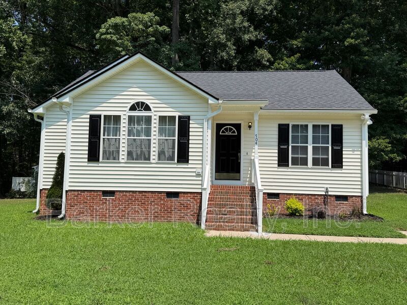 Knighdale House: 704 Southampton Drive