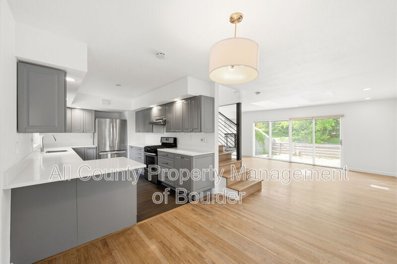 Boulder Townhome: 2702 6th Street