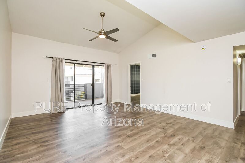 Scottsdale Condo: 6480 N 82nd St