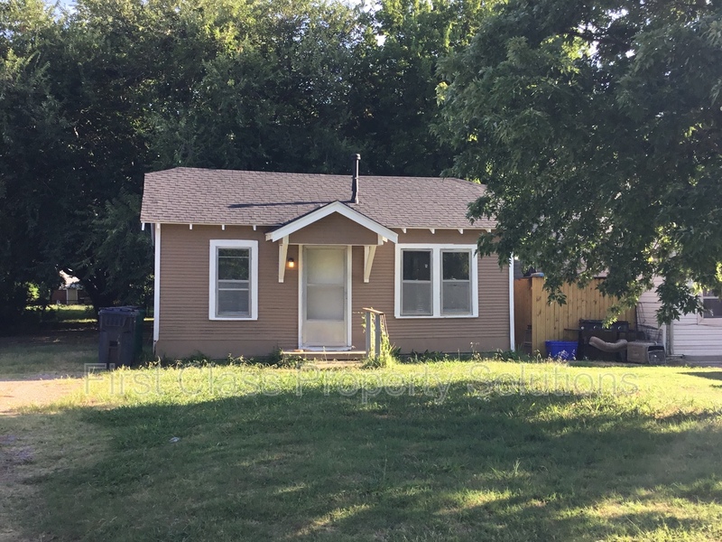 Oklahoma City House: 2215 Cashion Pl