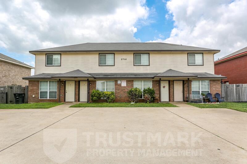 Killeen Townhome: 2710 B Vernice Loop