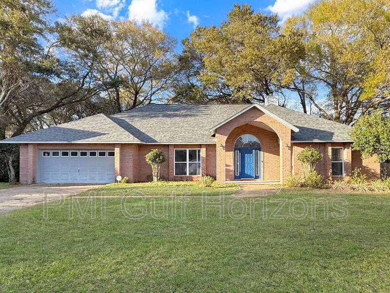 Cantonment House: 404 Buxton Way