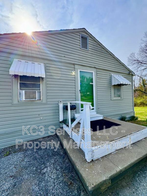 Kansas City Condo: 6131 NE Vivion Rd