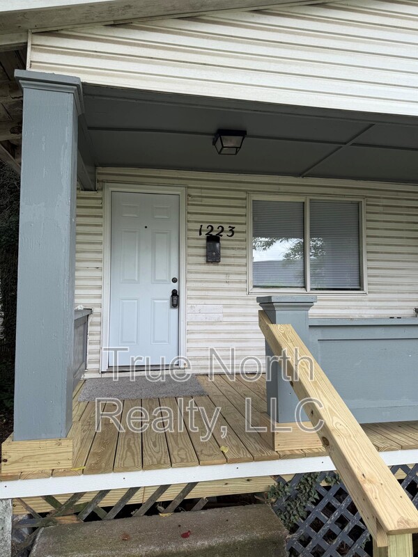 Columbus Condo: 1223 E Twentieth Avenue
