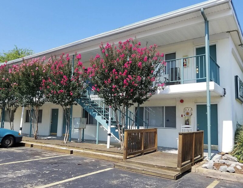 Norfolk Condo: 255 W Ocean View Ave Unit 7