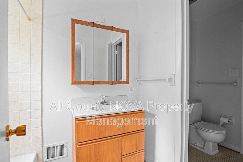 Main Rental Photo 34