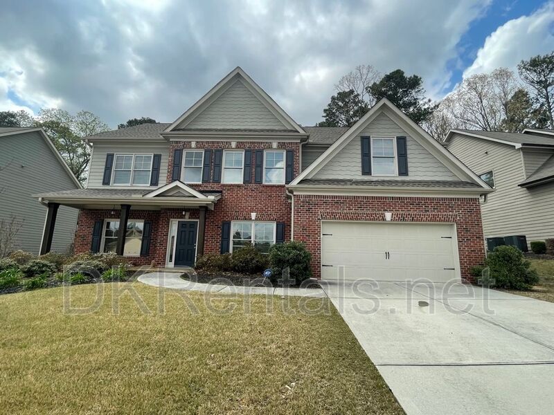 Buford House: 3483 Lost Oak Dr