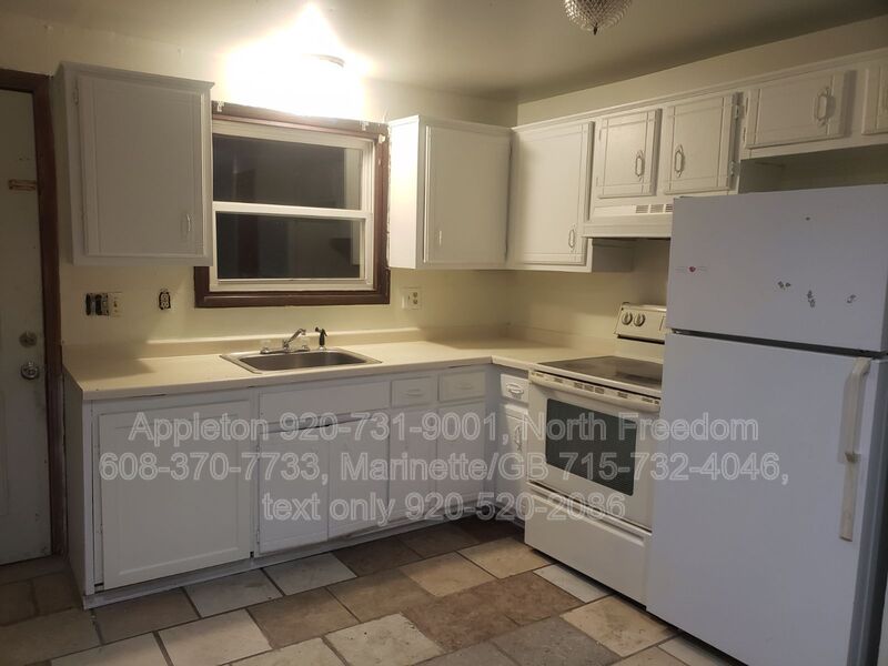 Green Bay Condo: 560 Spinnaker Lane
