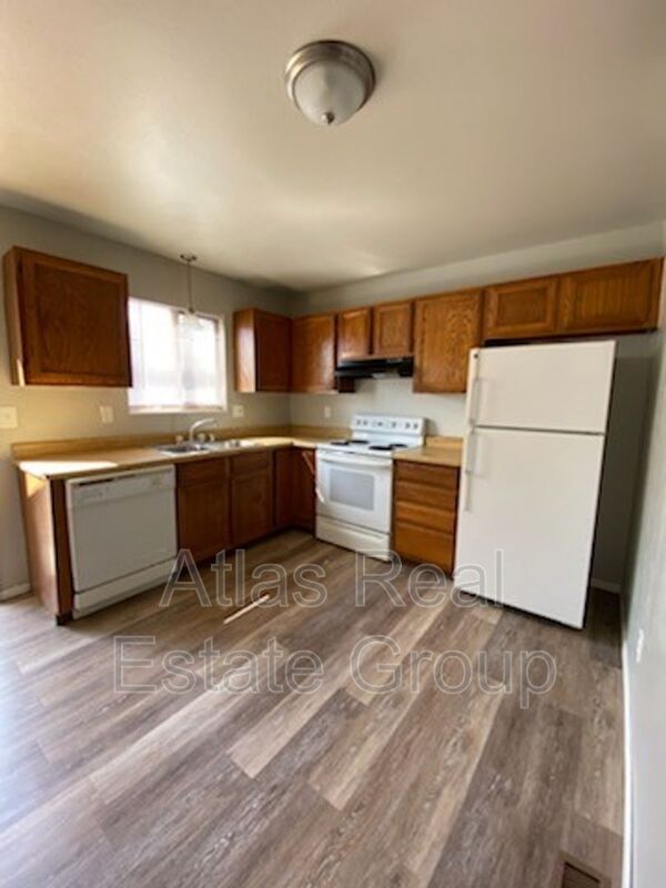 Request a Viewing for 2412 Split Rock Drive Tenant Turner