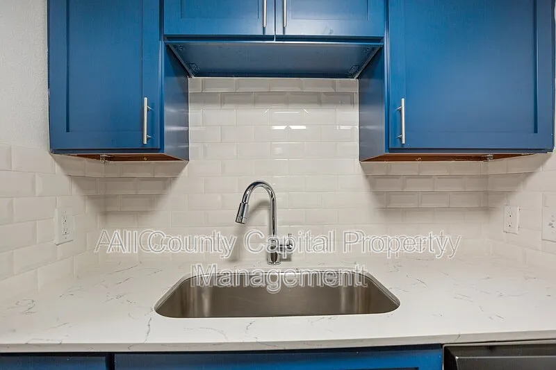 Main Rental Photo 7