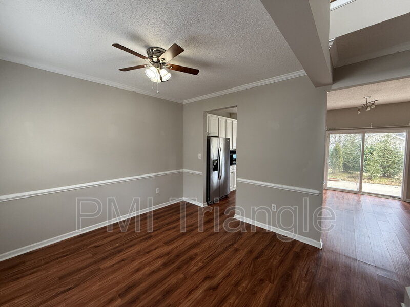 Cary House: 281 Joshua Glen Ln