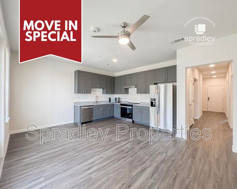 Belton Condo: 710 Shine St. Apt 2104