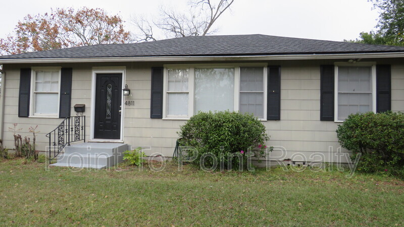 Jacksonville House: 4811 Sefa Circle North