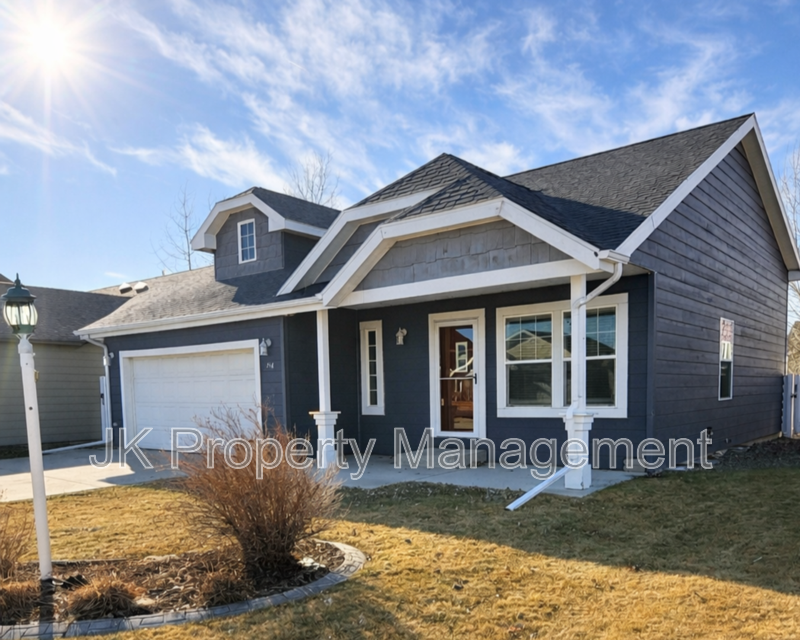 Great Falls House: 716 49th Street N