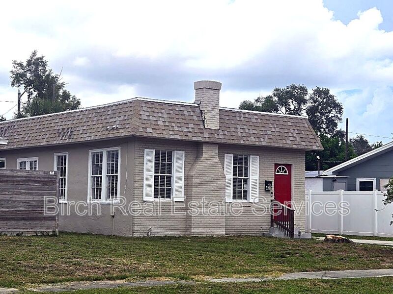 St Petersburg House: 4701 13th Ave S