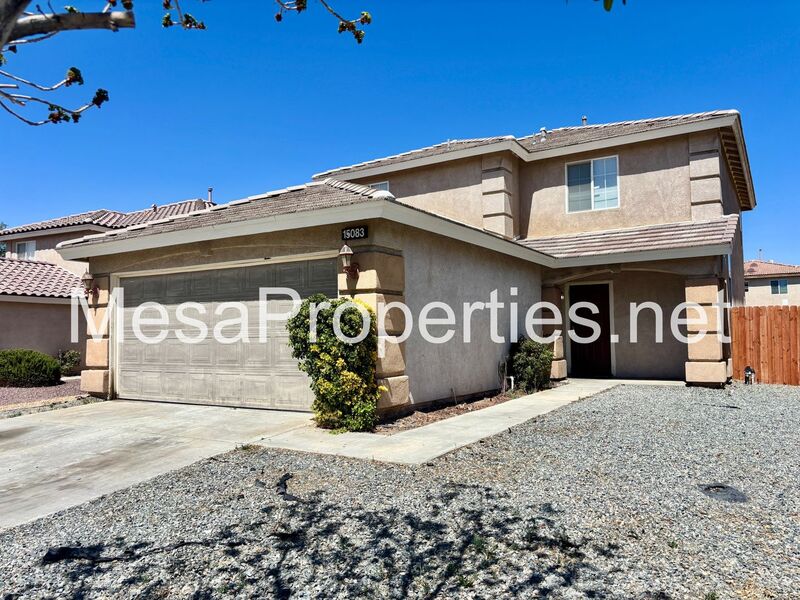 Victorville House: 15083 Brown Lane