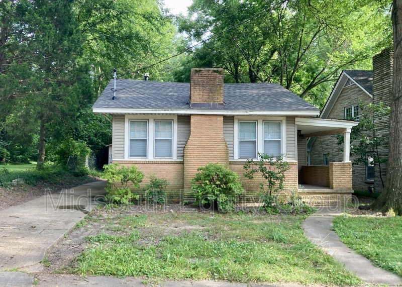 Jackson House: 126 Pearl Ave