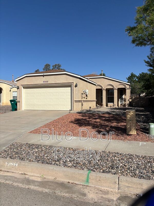 Rio Rancho House: 2125 Sierra Lane NE
