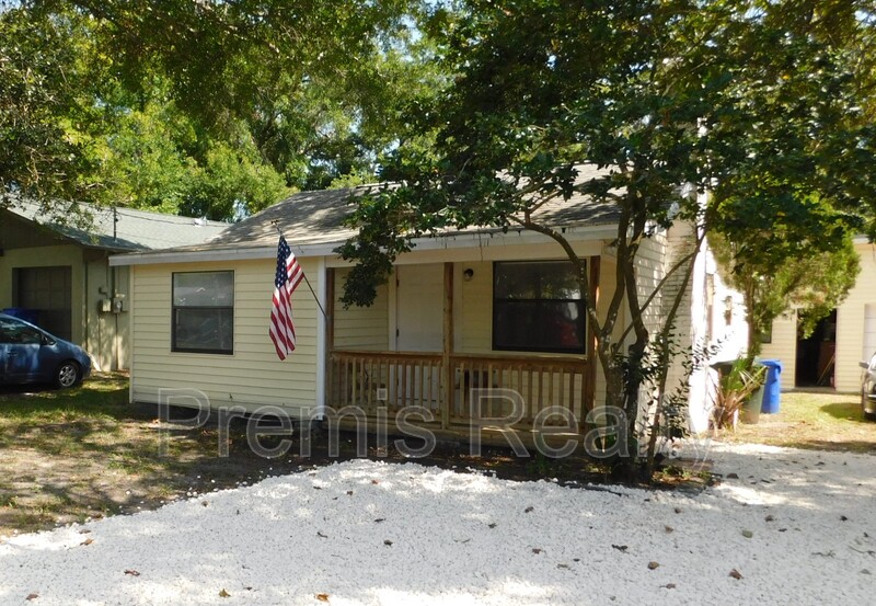 Dunedin House: 1319 Georgia Avenue