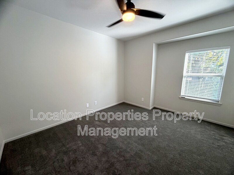 2201 Westdale Road - A3, Lawrence, Kansas rental photo 20 of 31