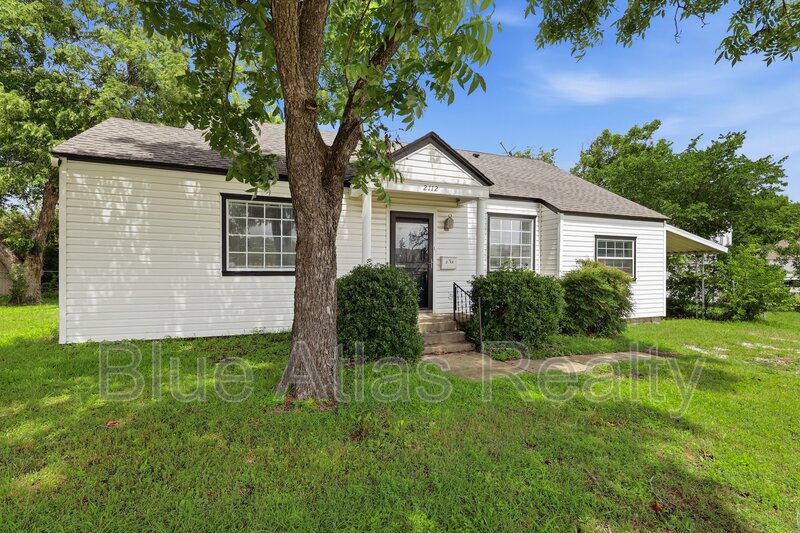 Fort Worth House: 2112 Ederville Road