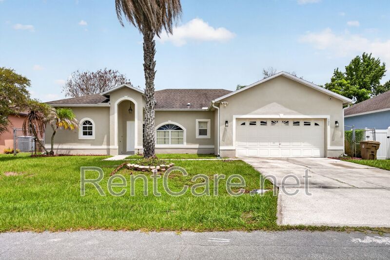 Kissimmee House: 121 Aurelia Ct