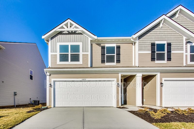 Indianapolis House: 10832 Penwell Way