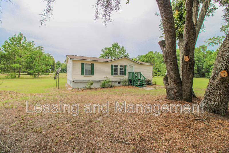 Johns Island House: 3716 Mary Ann Point Road