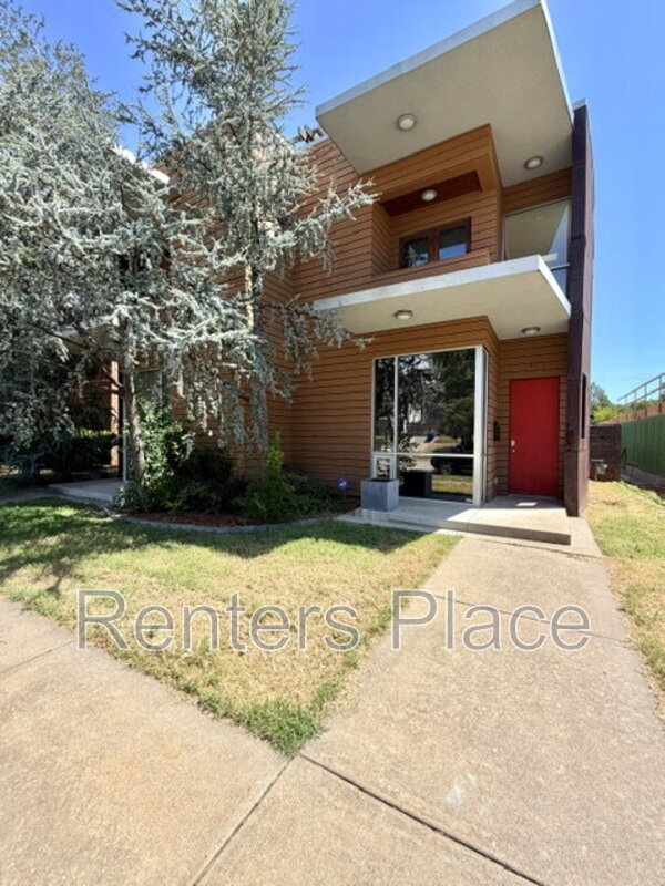 Tulsa House: 1411 South Rockford Avenue