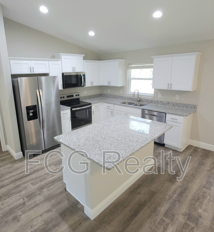 Citrus Springs House: 9115 N Sandree Dr